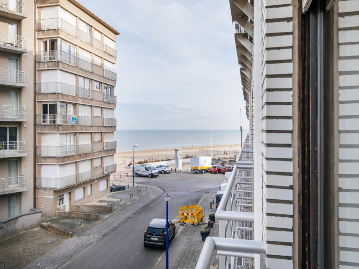 View Summer