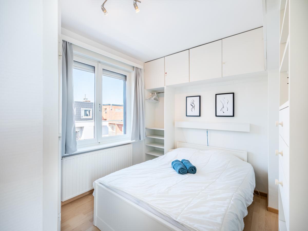 Bed Room
