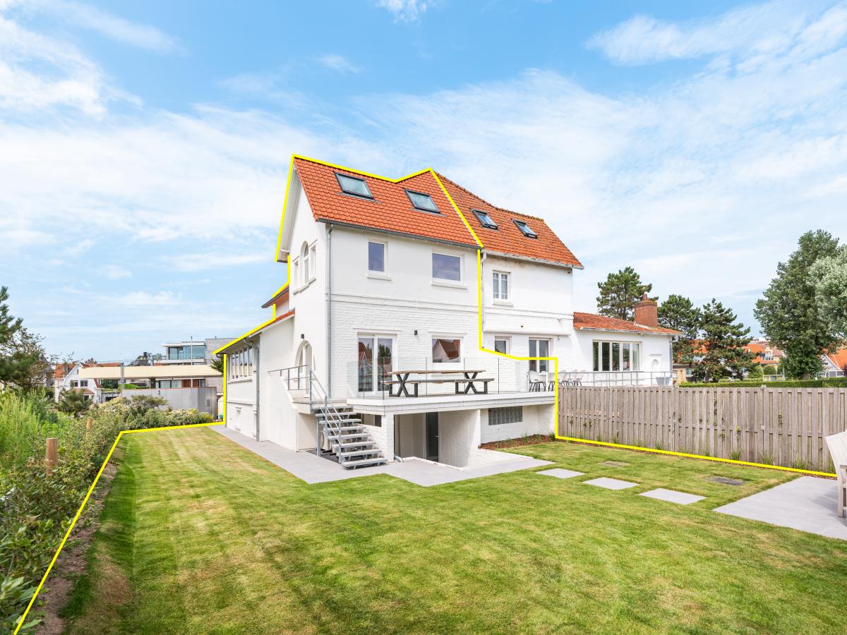 Villa photo 1