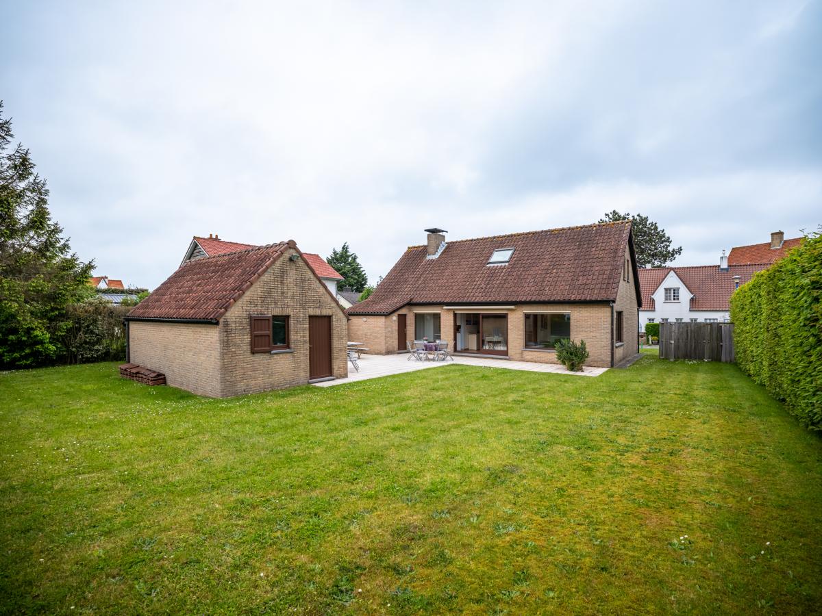 Villa photo 1