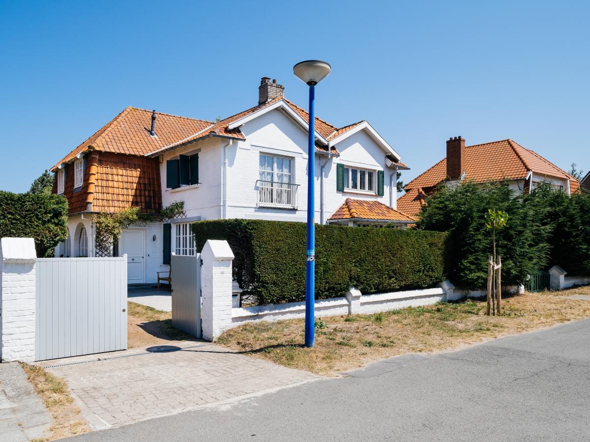 Villa photo 1
