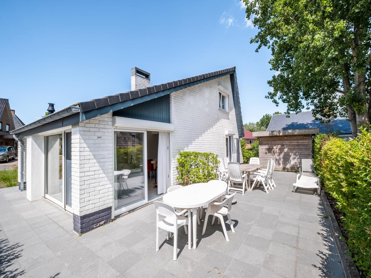 Villa photo 1
