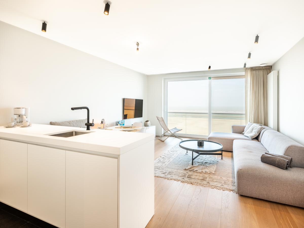 Villa photo 1