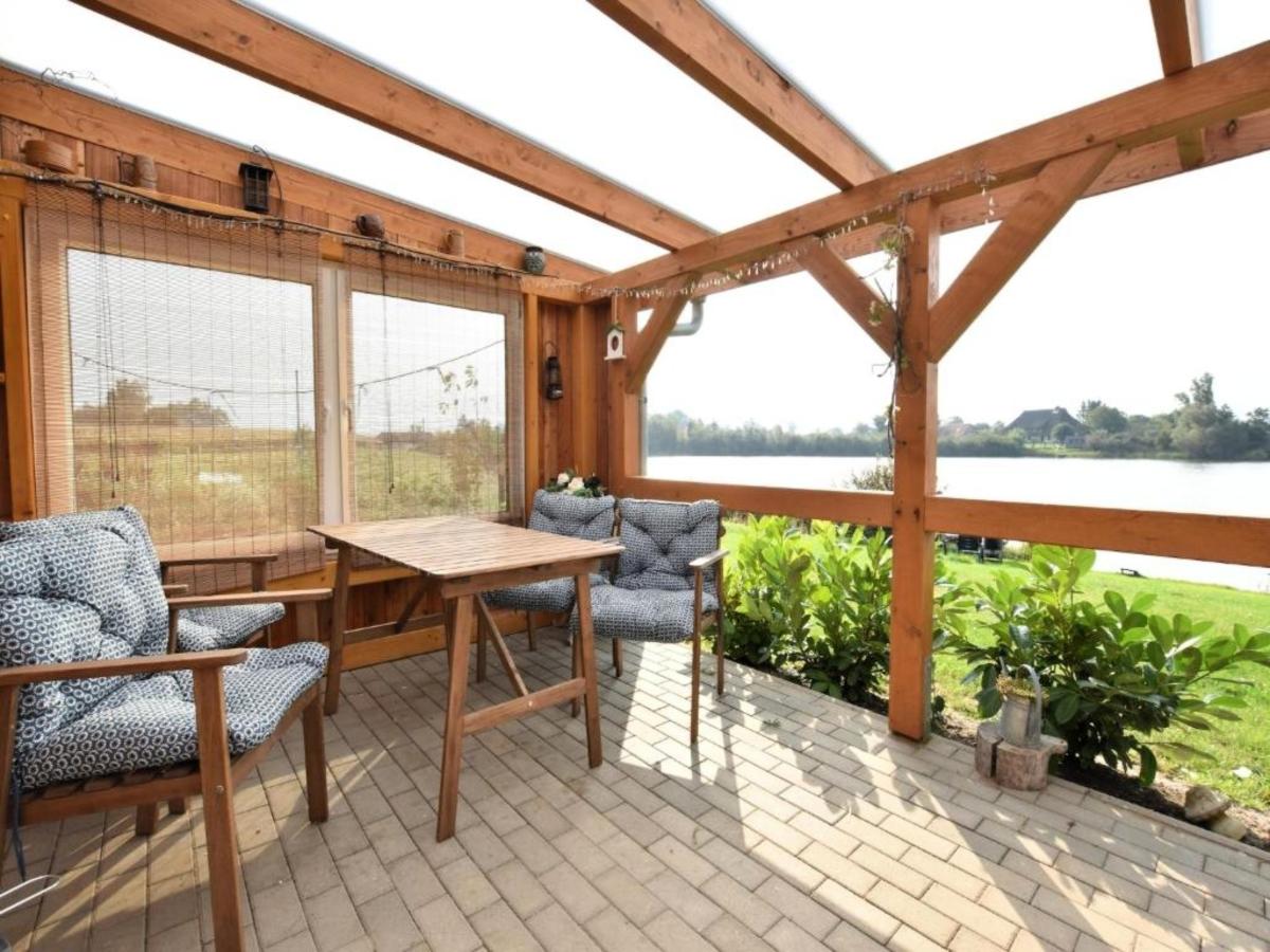 Villa photo 1