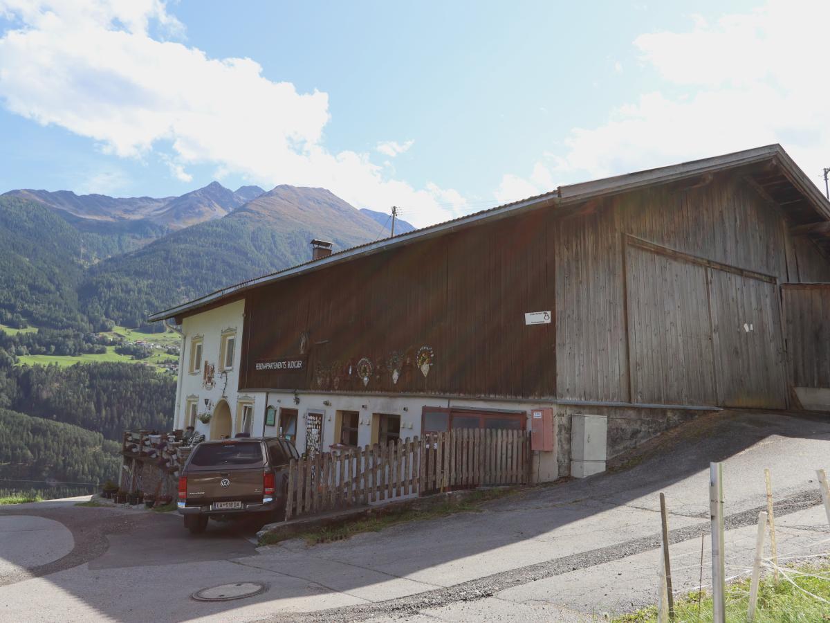 Exterior Summer