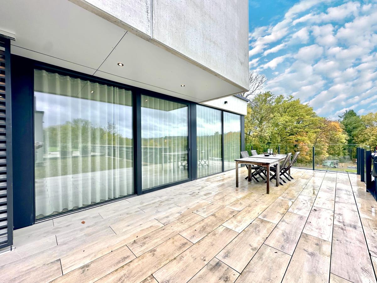 Villa photo 1