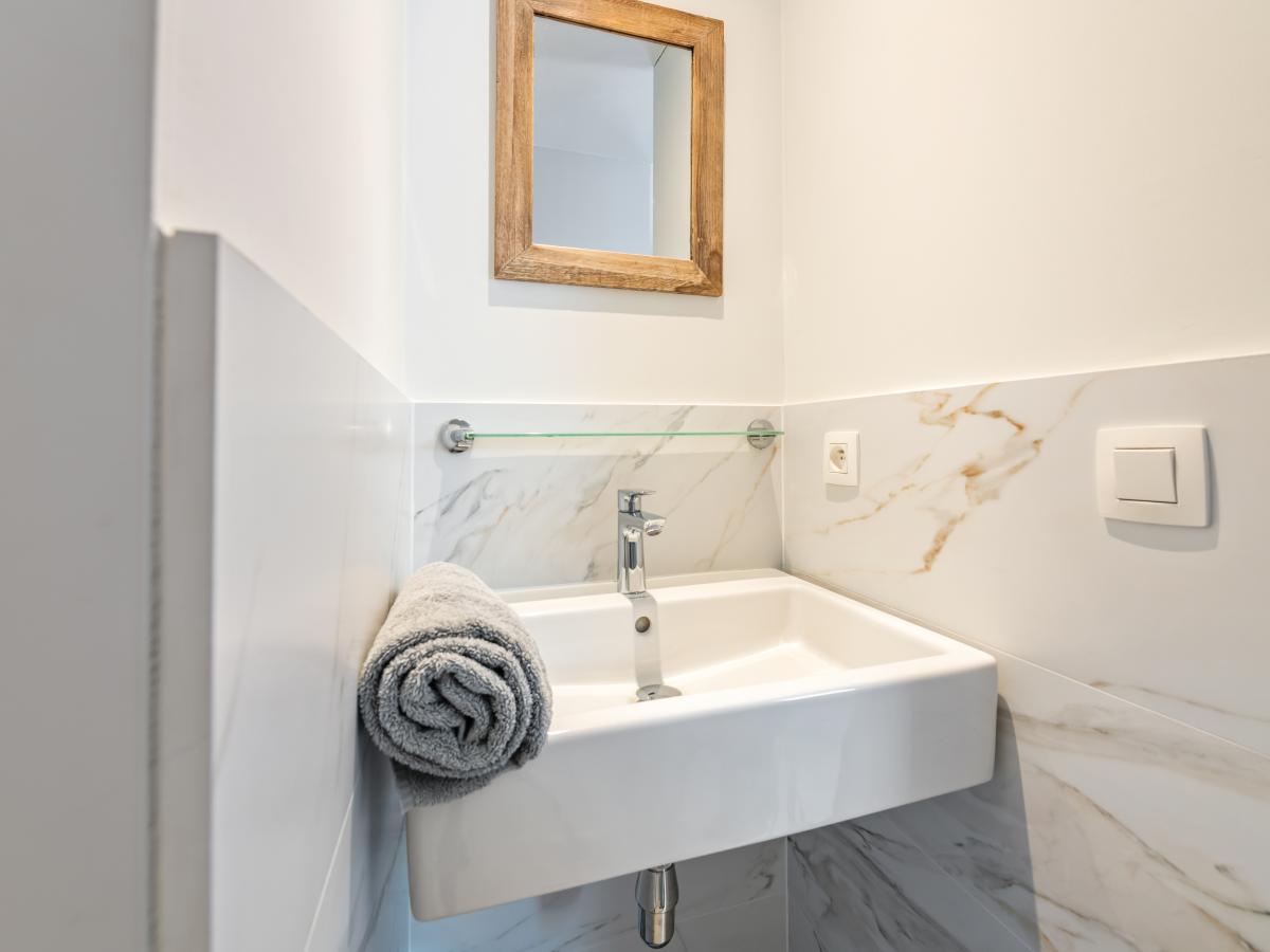 Bath Room