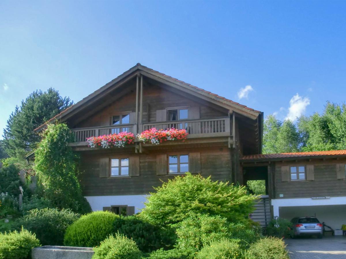 Exterior Summer