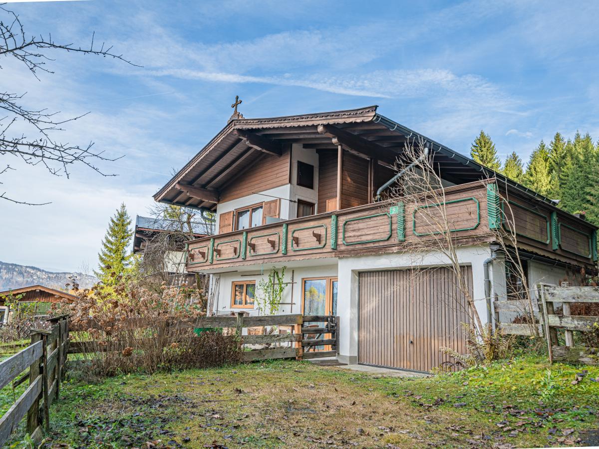 Villa photo 1