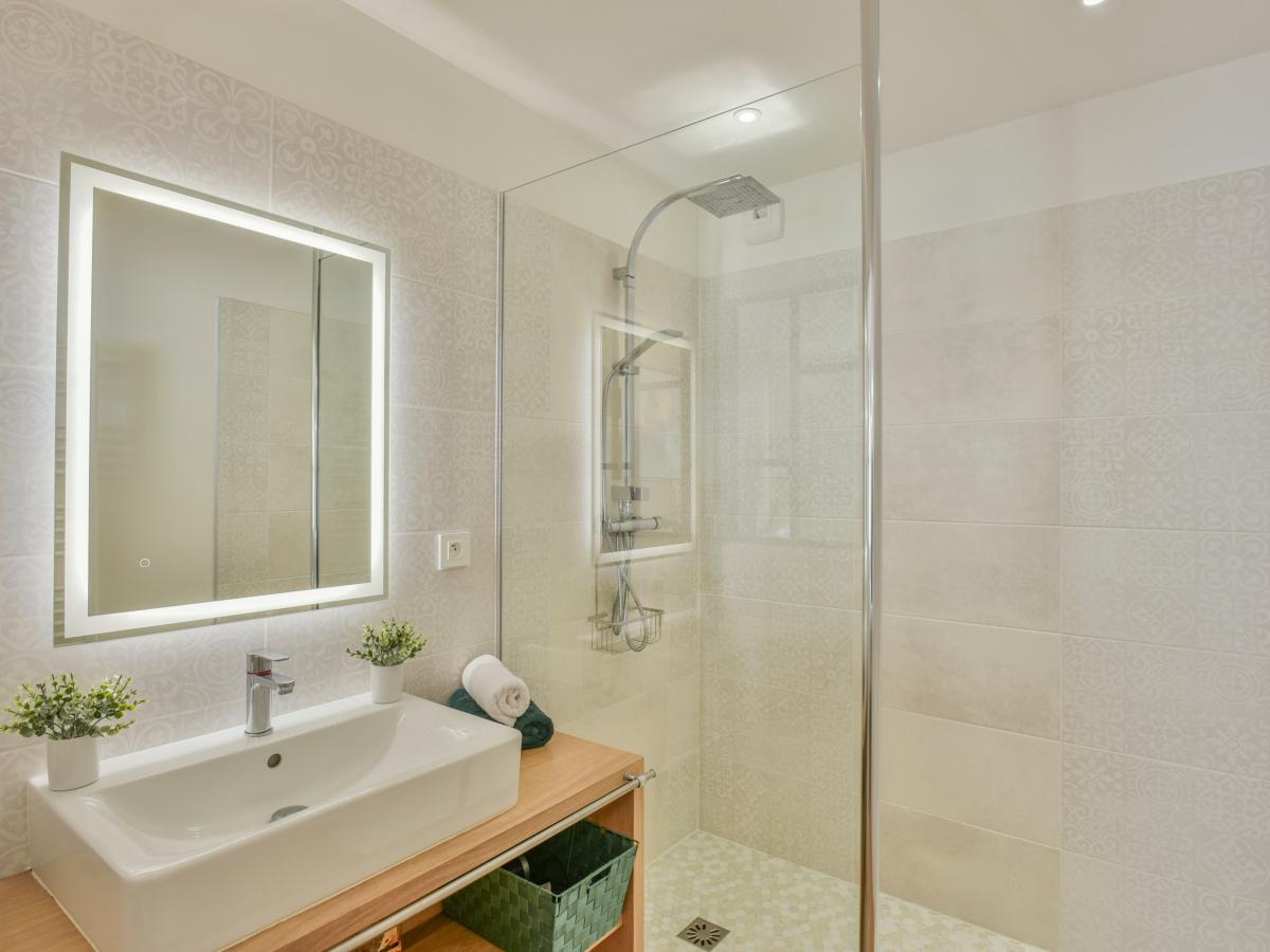 Bath Room