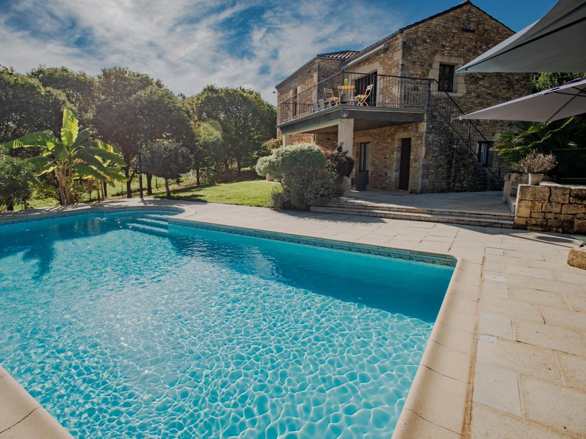 Villa photo 1