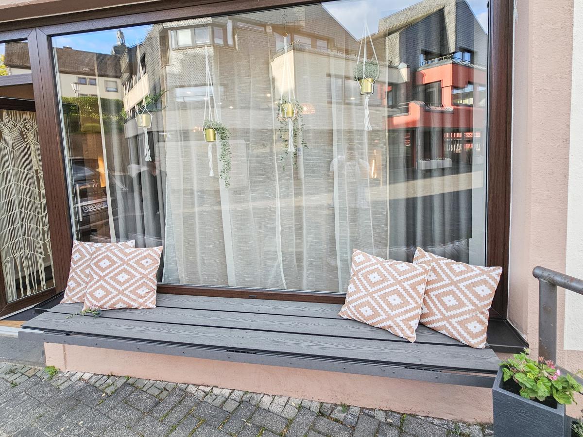 Exterior Summer