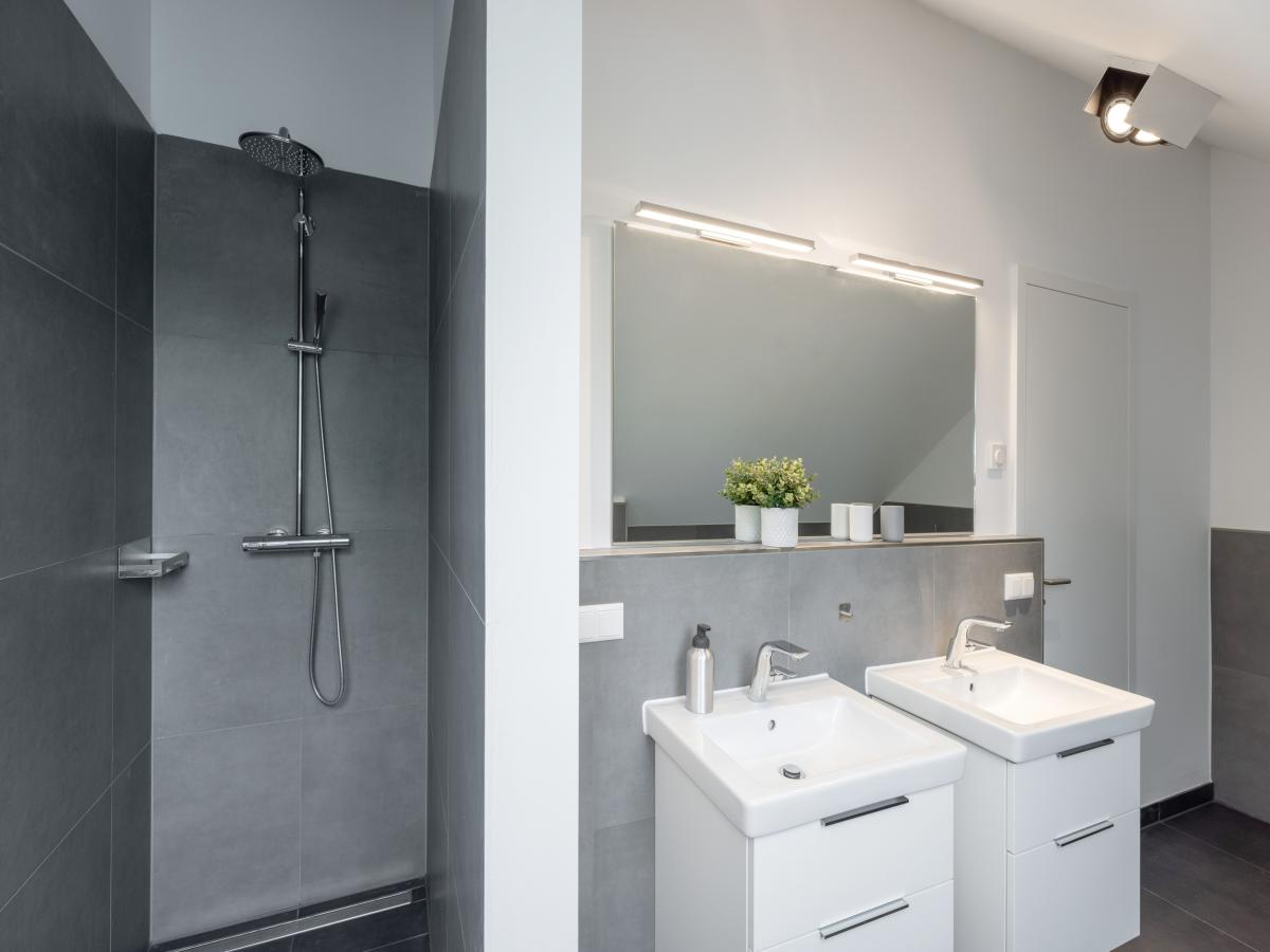 Bath Room