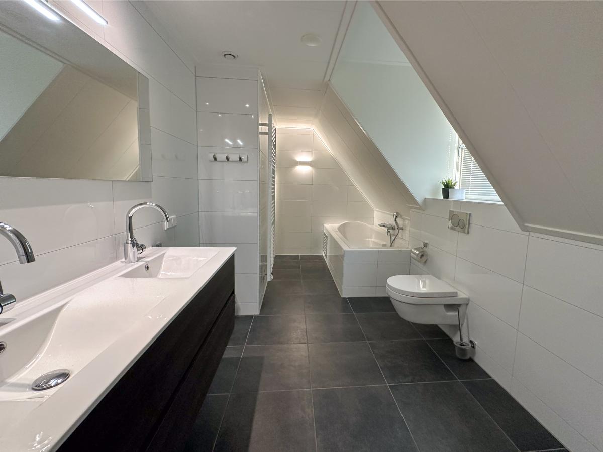 Bath Room