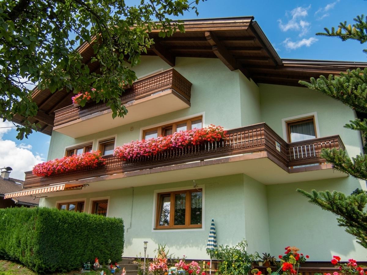 Villa photo 1