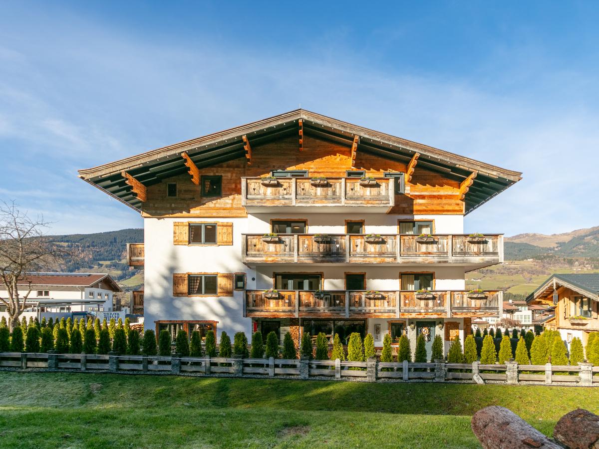 Villa photo 1