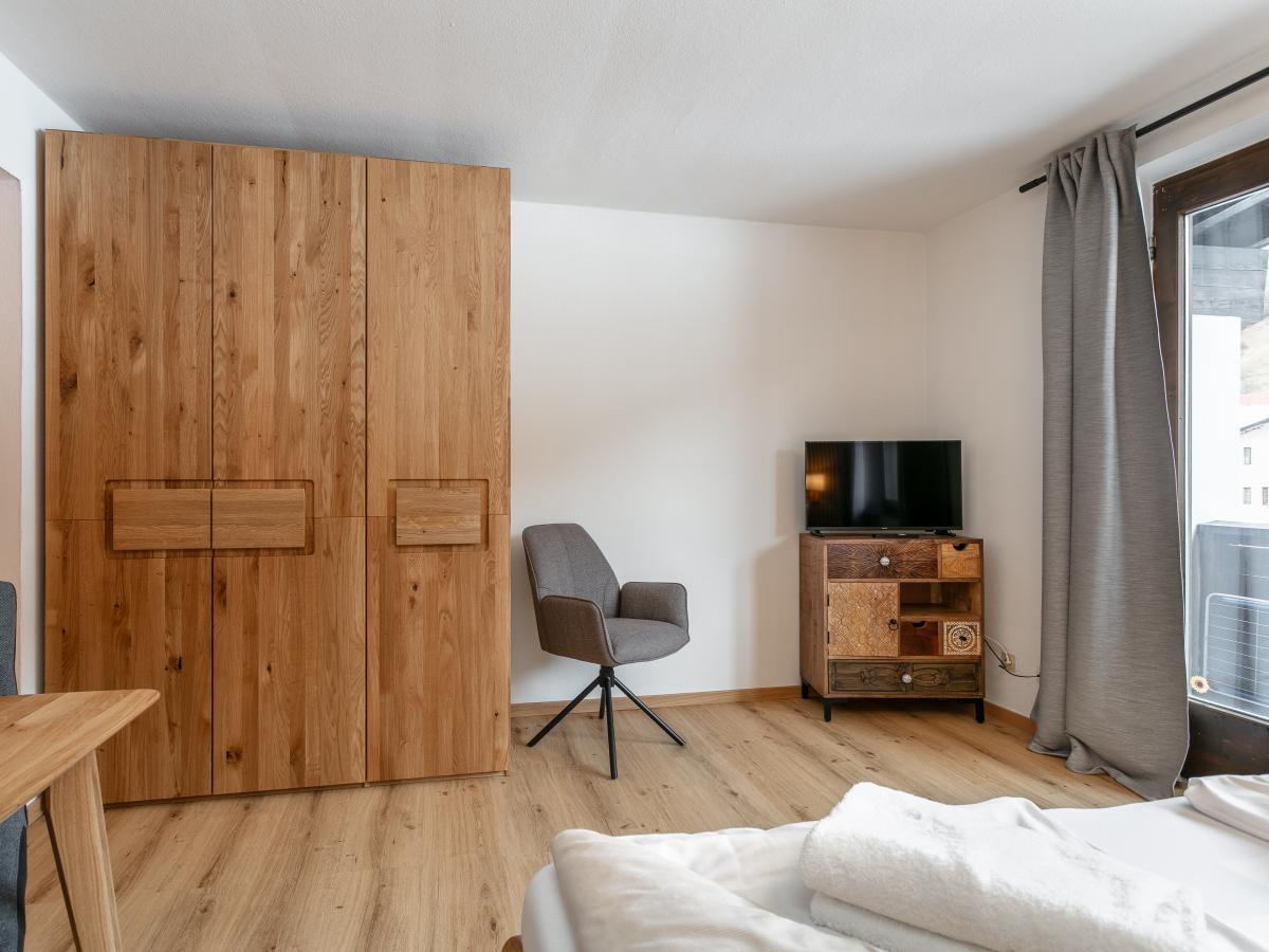 Bed Room