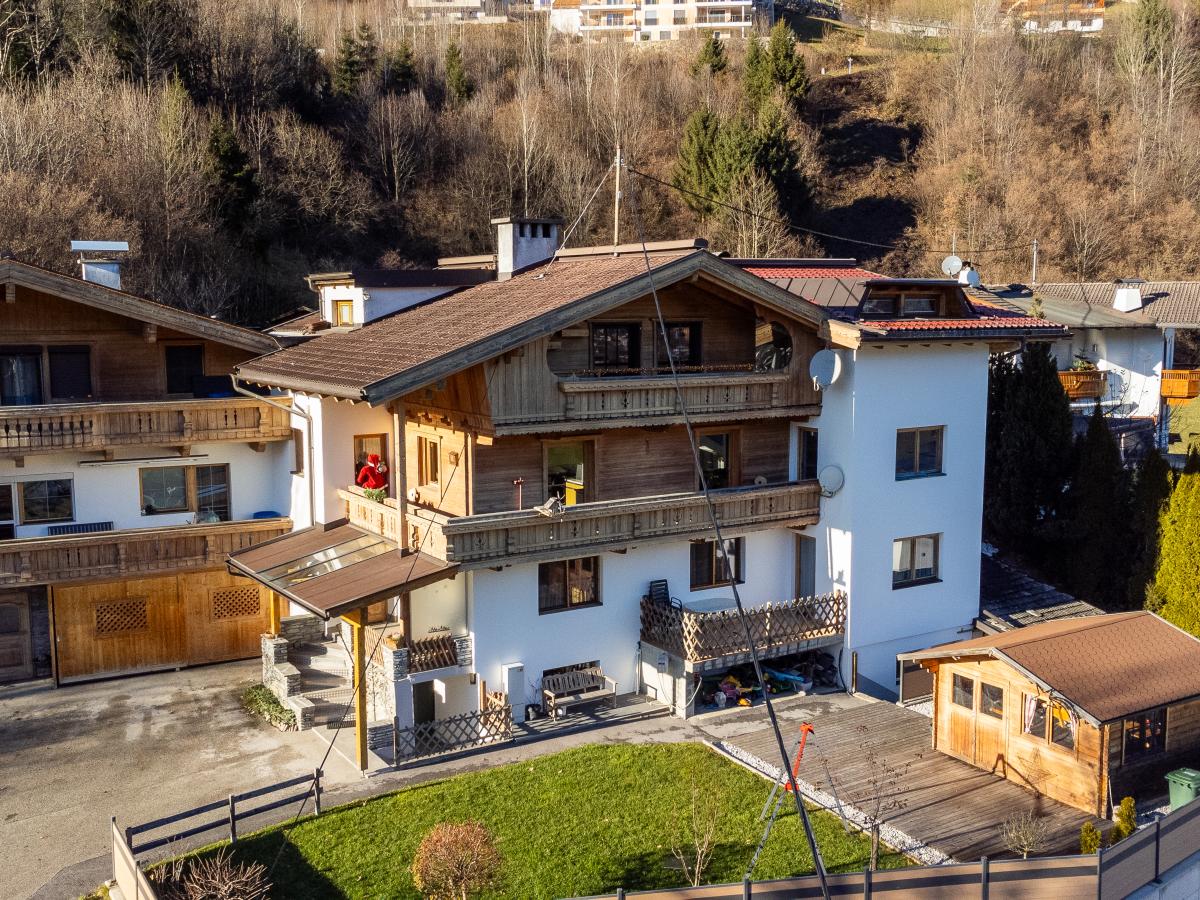 Villa photo 1