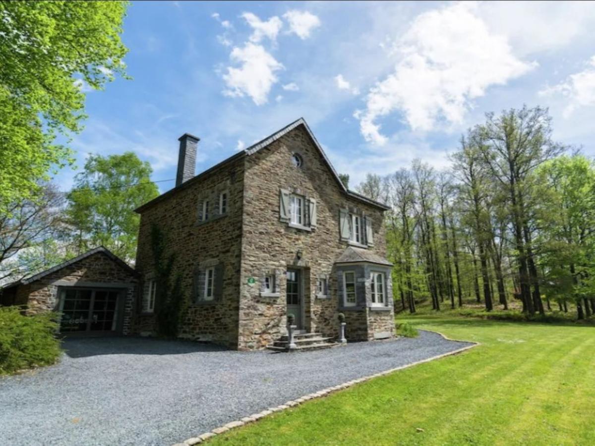 Exterior Summer