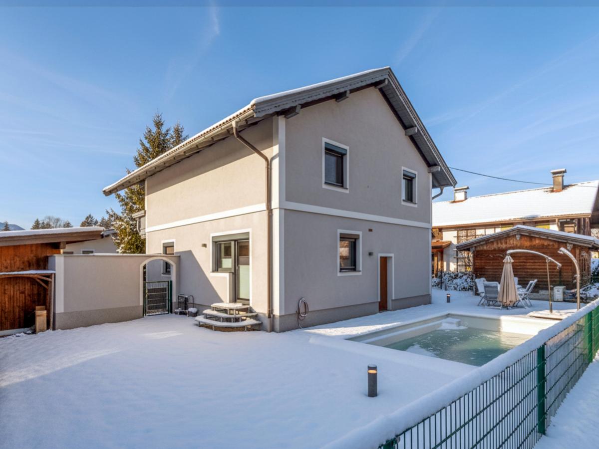 Villa photo 1