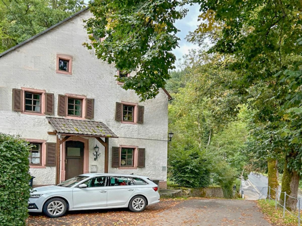 Villa photo 1