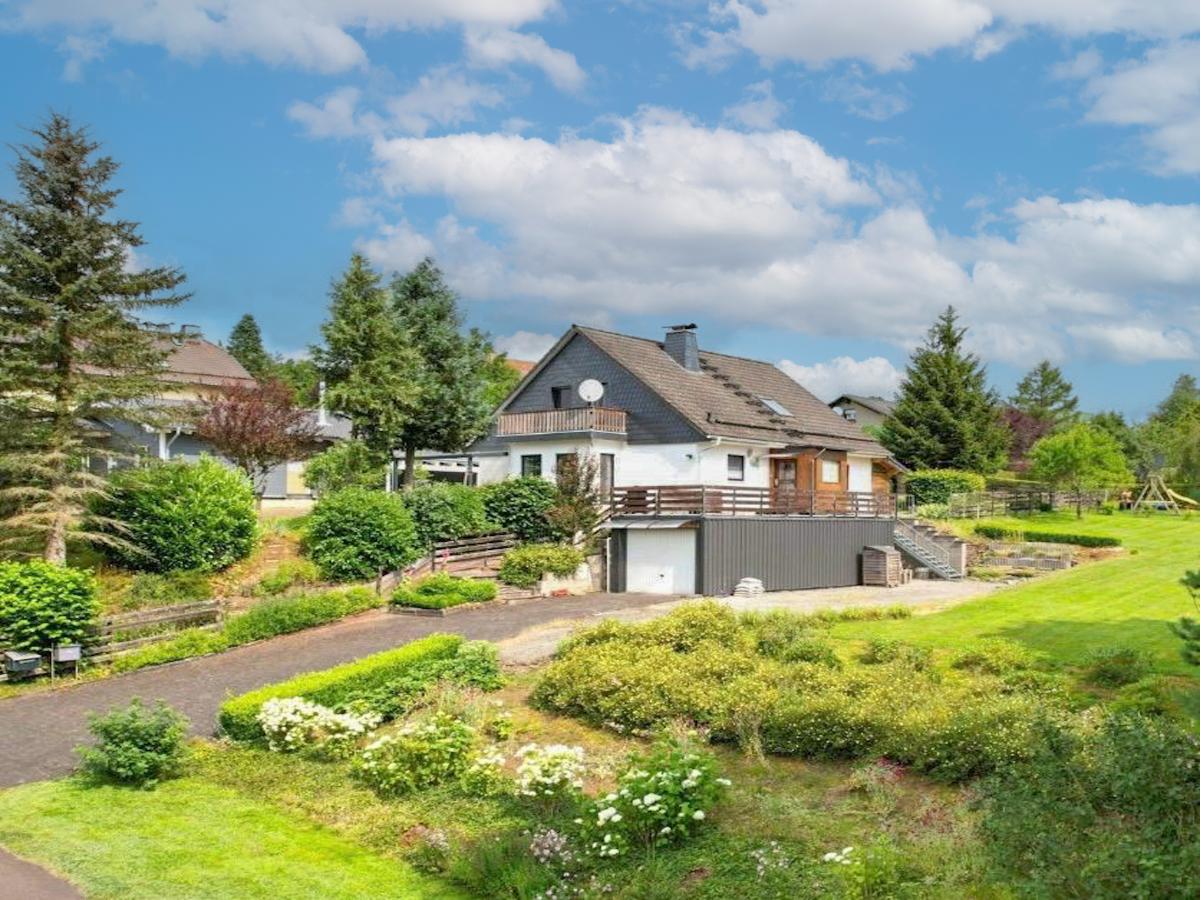 Villa photo 1