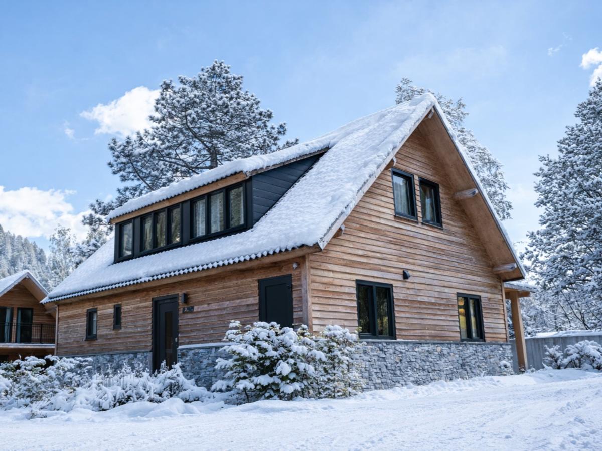 Villa photo 1