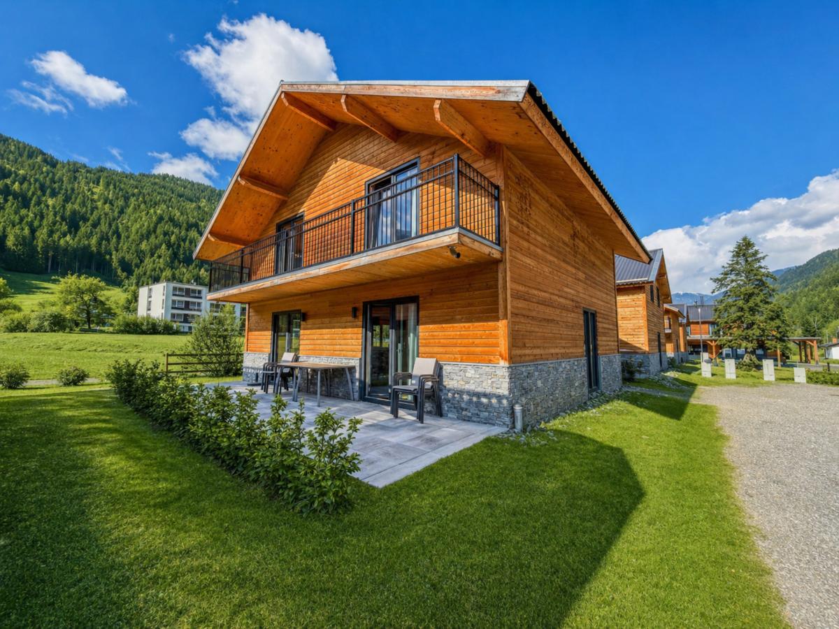 Exterior Summer