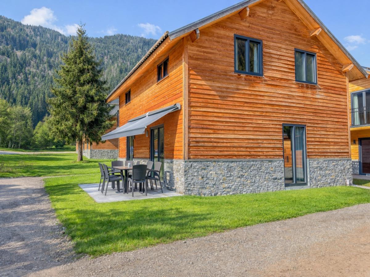 Exterior Summer