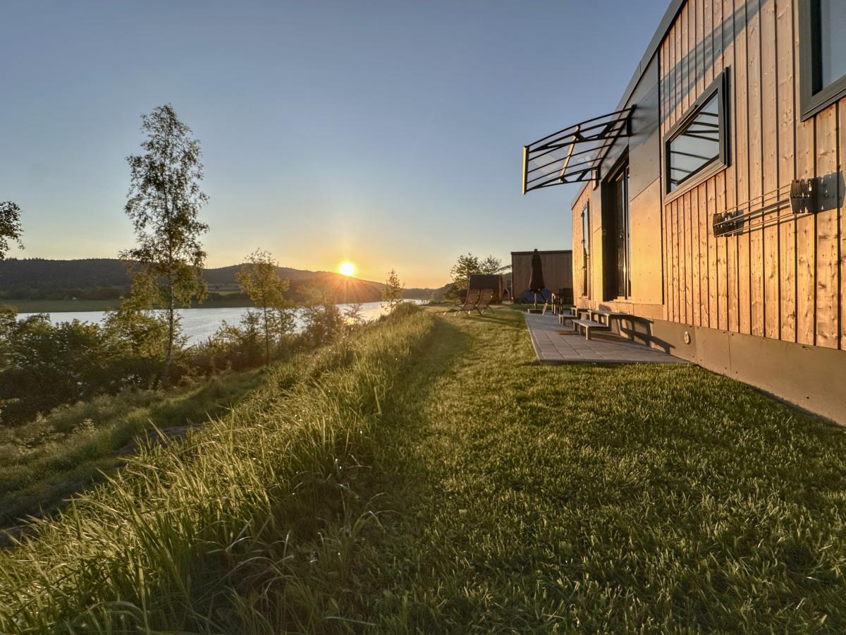 Exterior Summer
