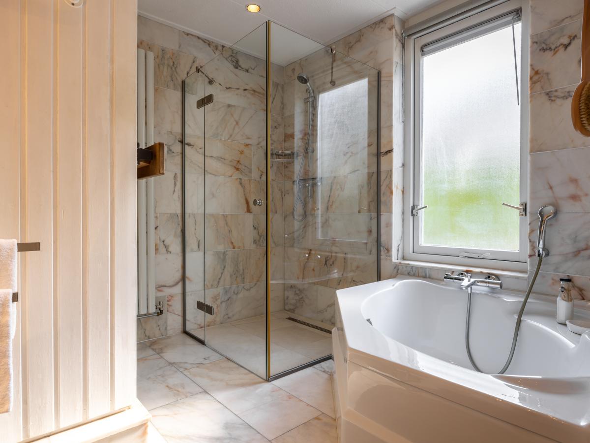 Bath Room