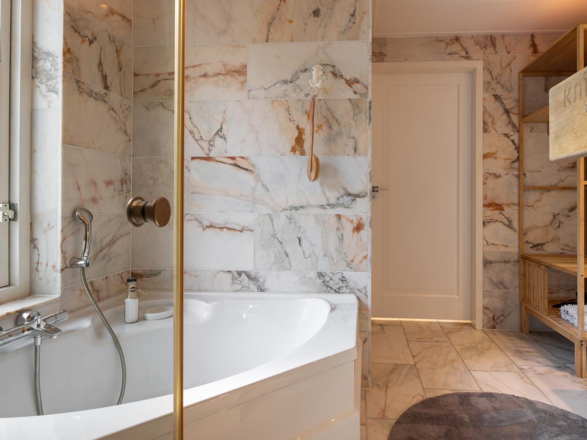 Bath Room