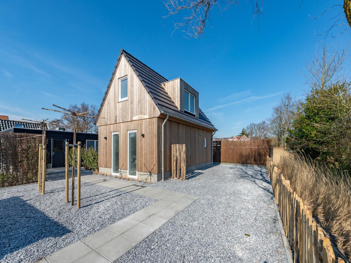 Villa photo 1