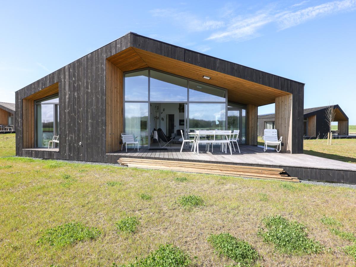 Villa photo 1