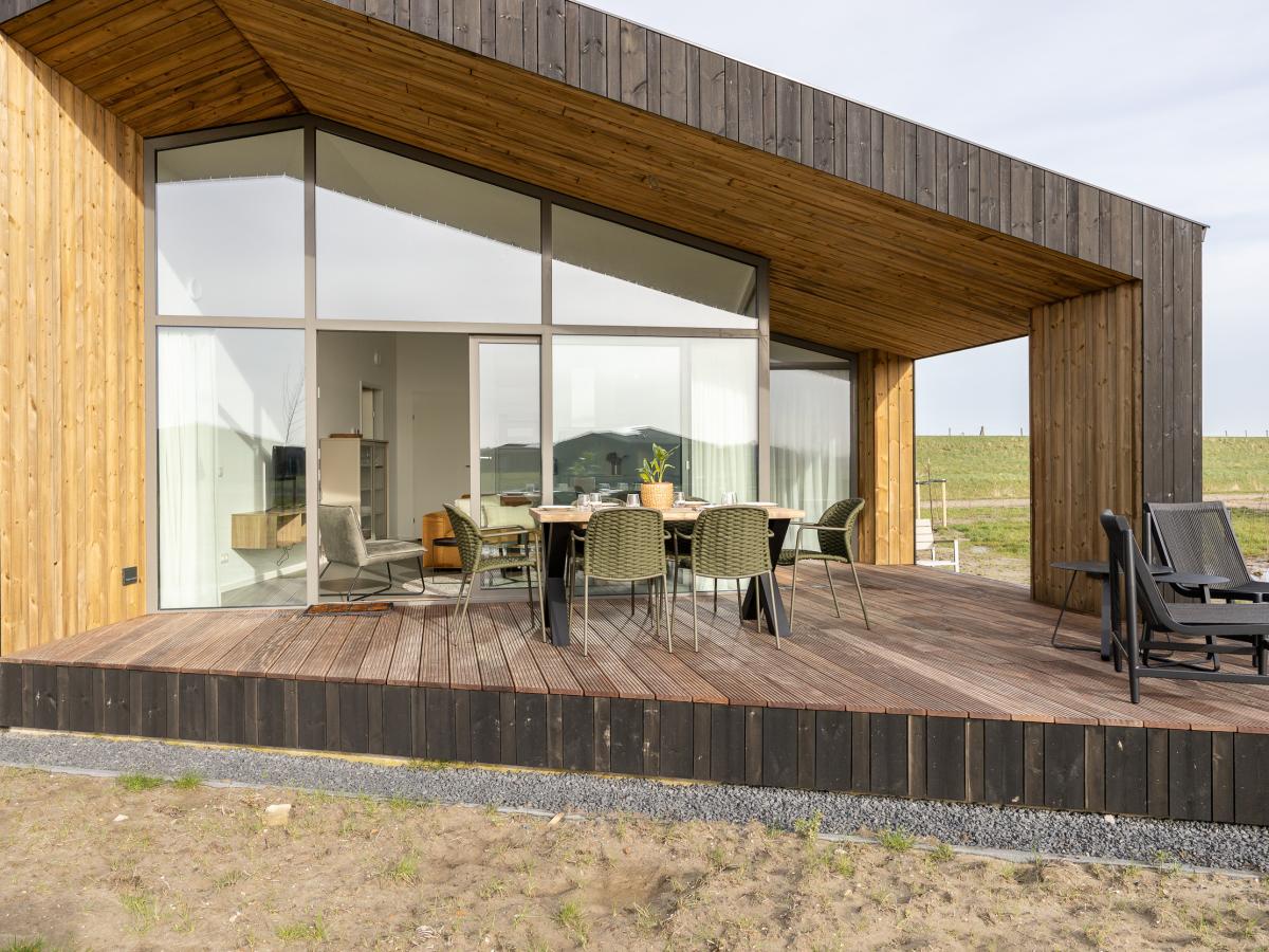 Villa photo 1