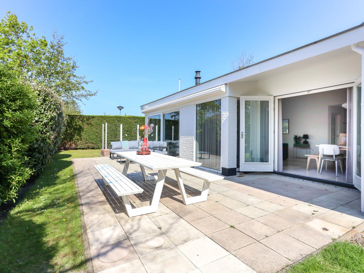 Villa photo 1
