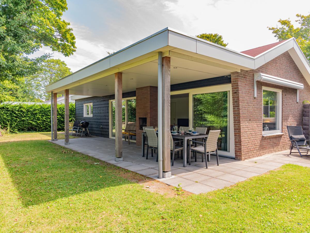Villa photo 1