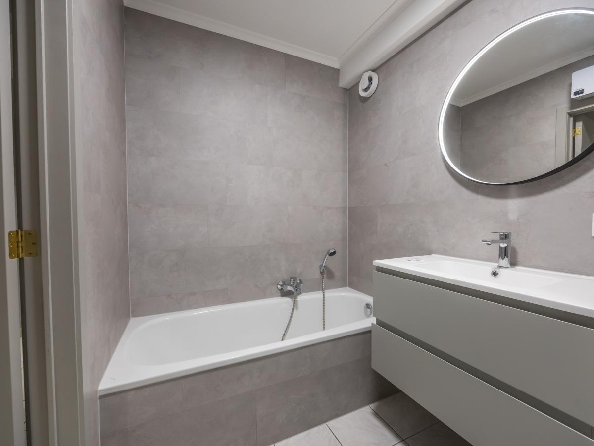 Bath Room