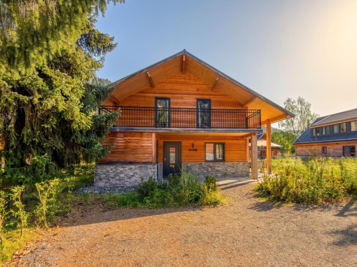 Villa photo 1