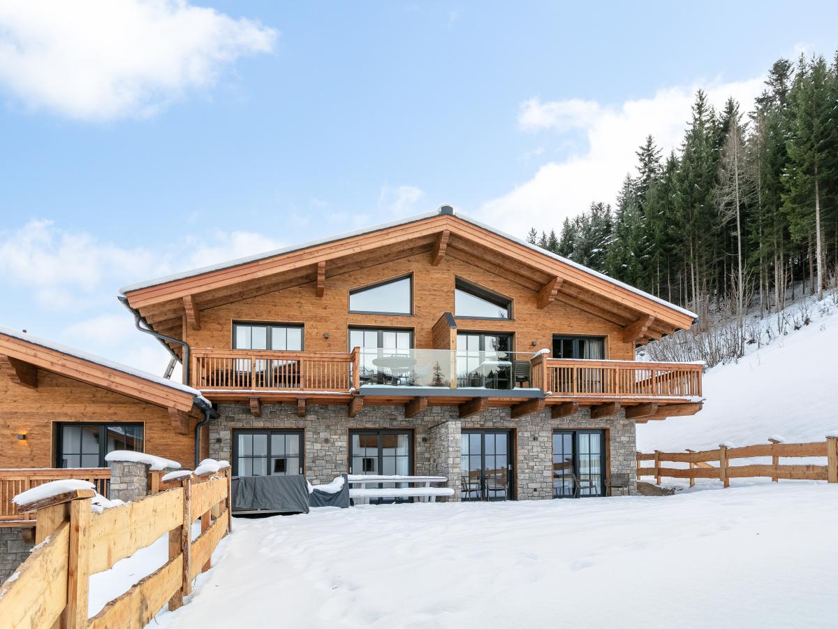 Exterior Winter