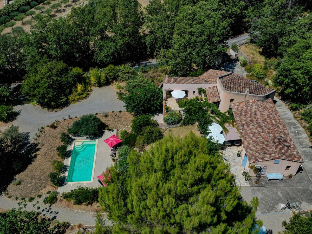 Exterior Summer