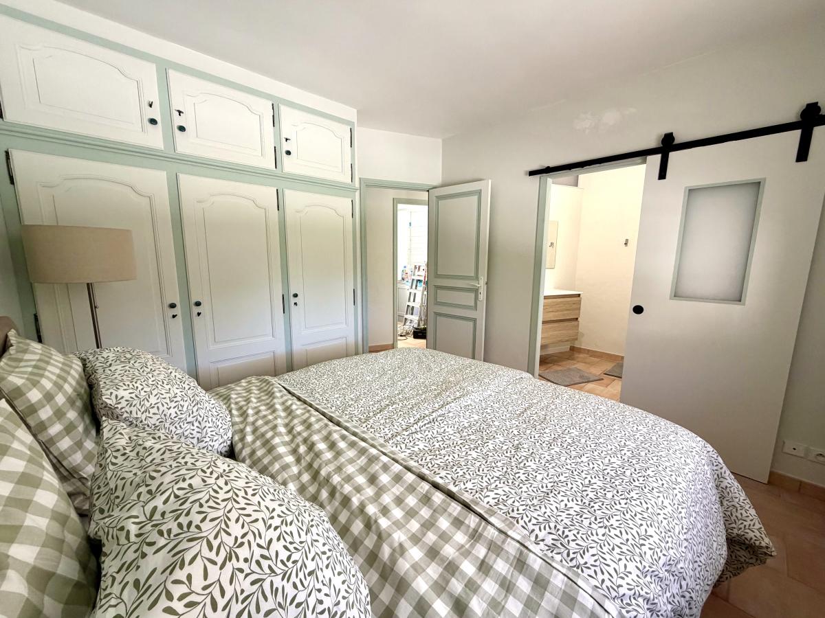 Bed Room