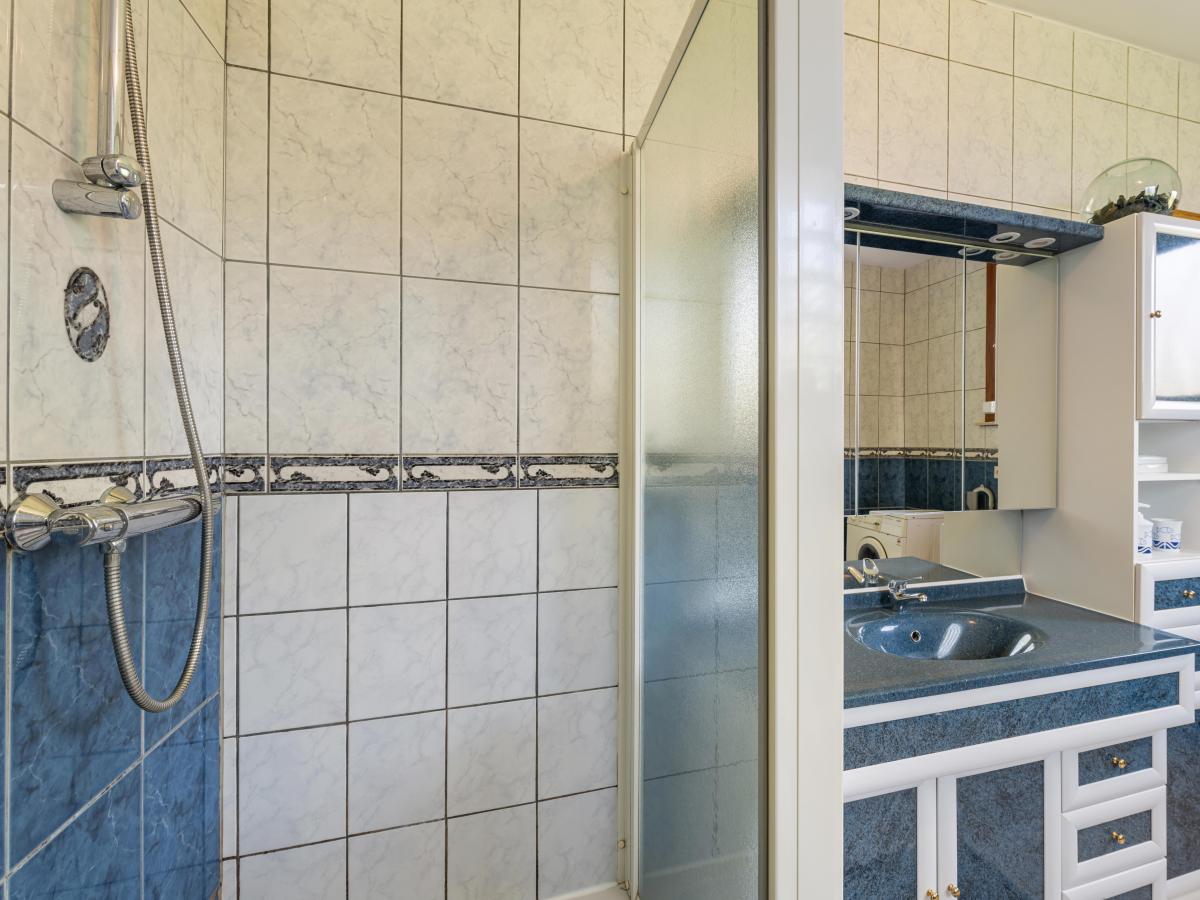 Bath Room