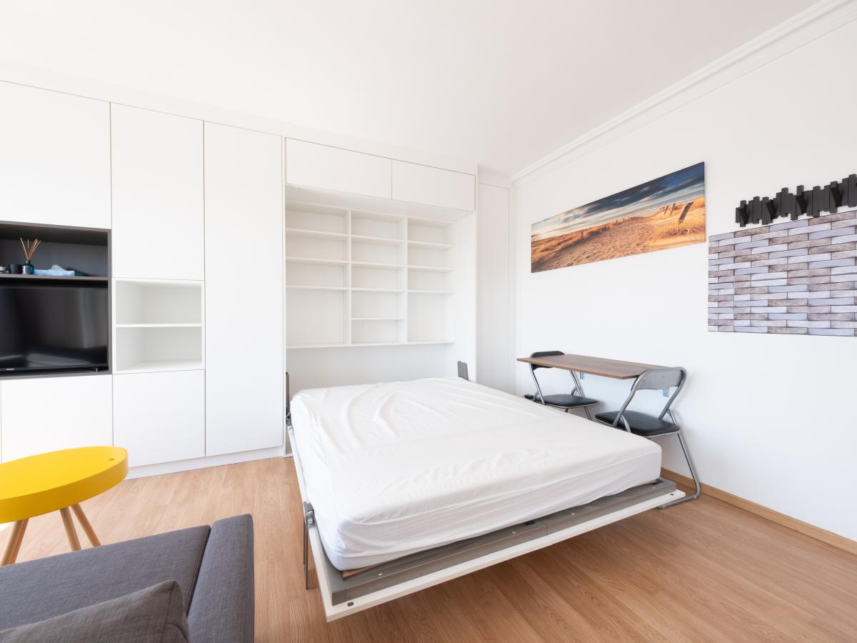 Bed Room