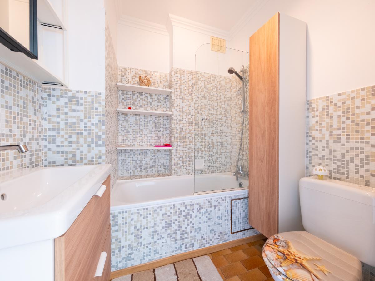 Bath Room