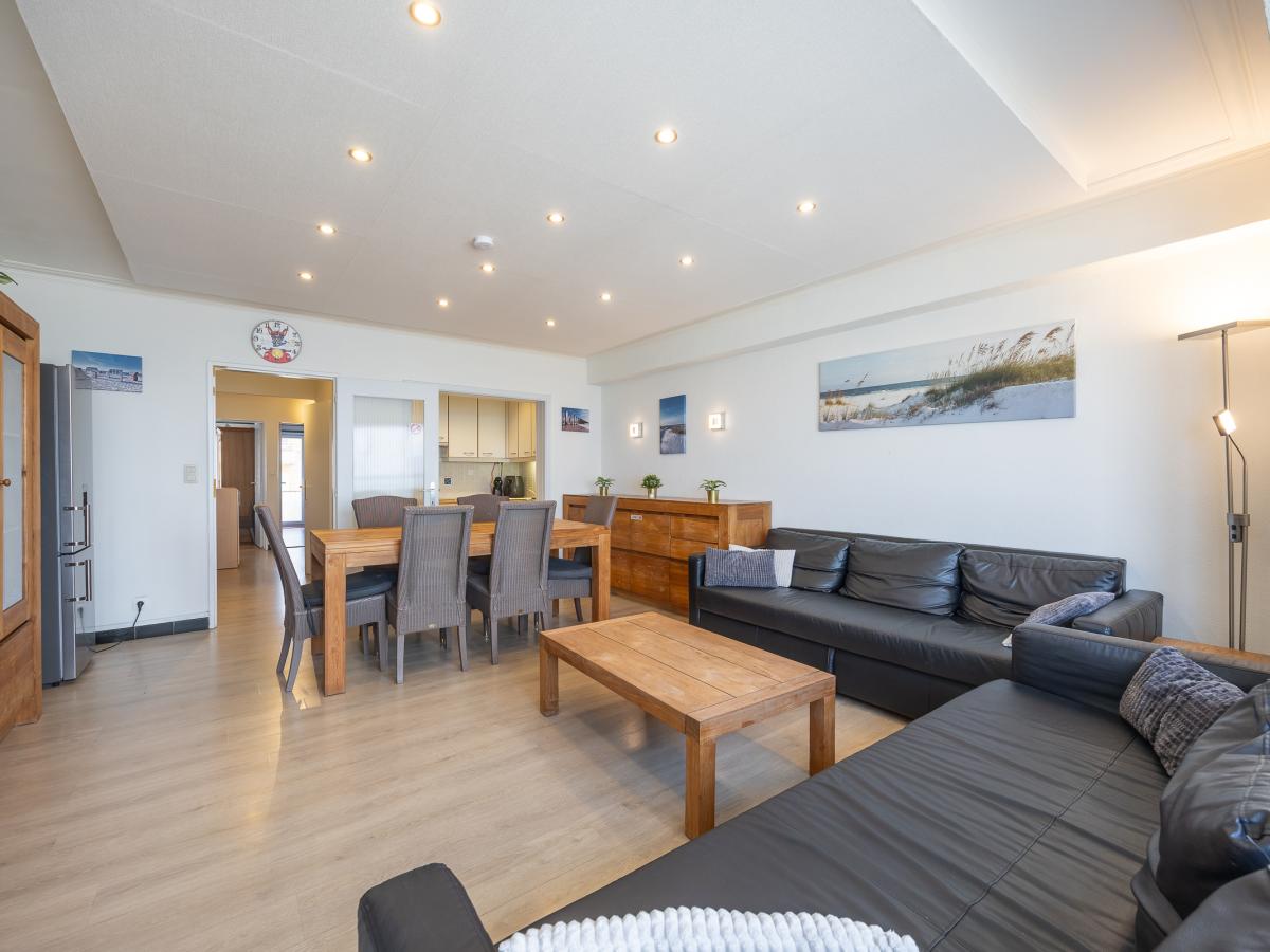 Villa photo 1