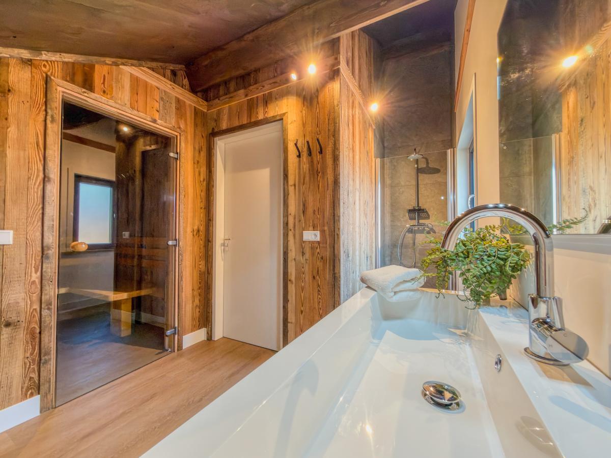 Bath Room