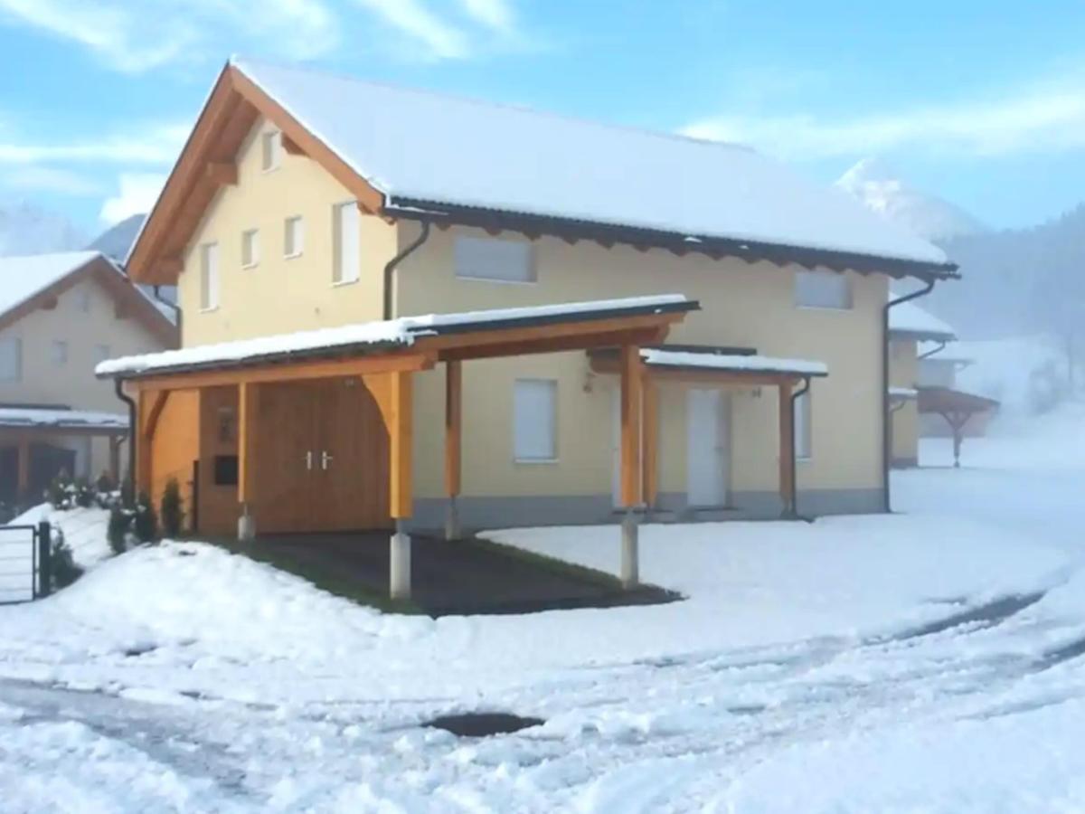 Villa photo 1