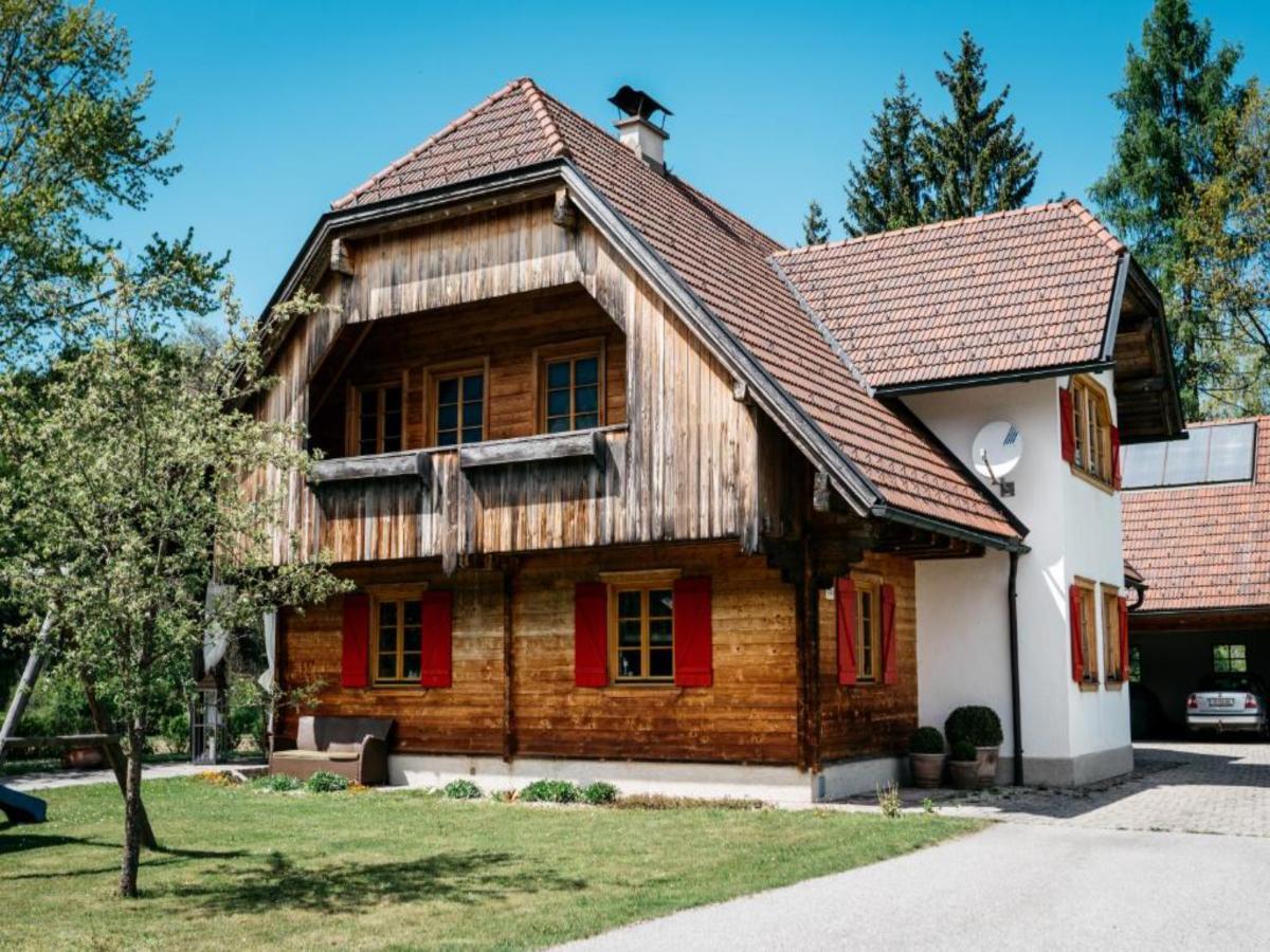 Villa photo 1