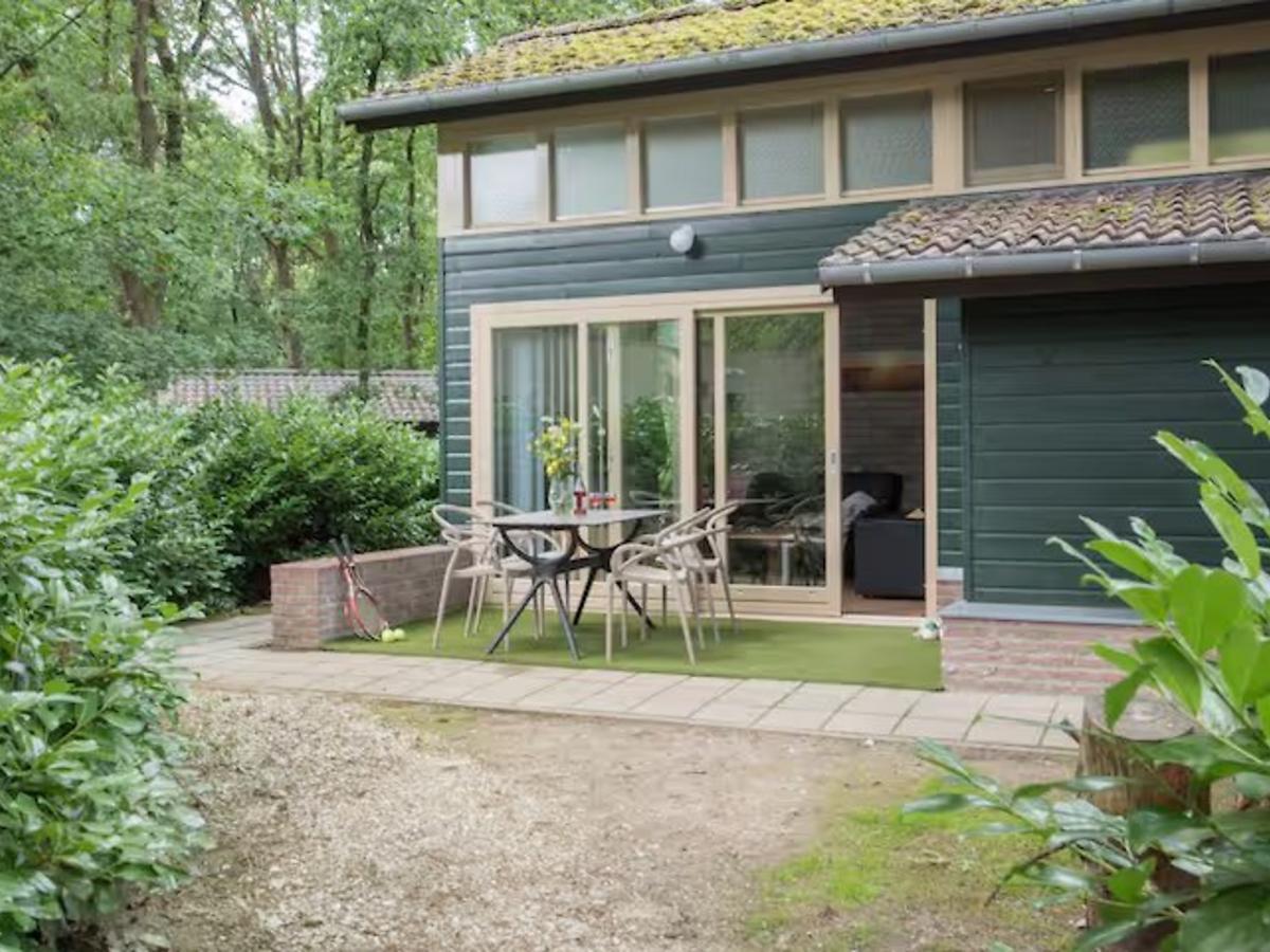 Villa photo 1
